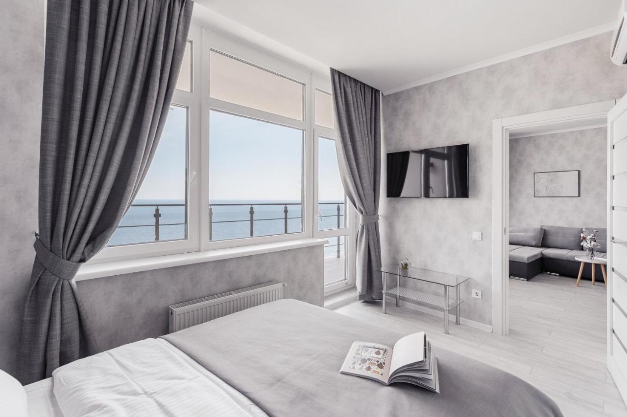 Sea & Sky Apartment *