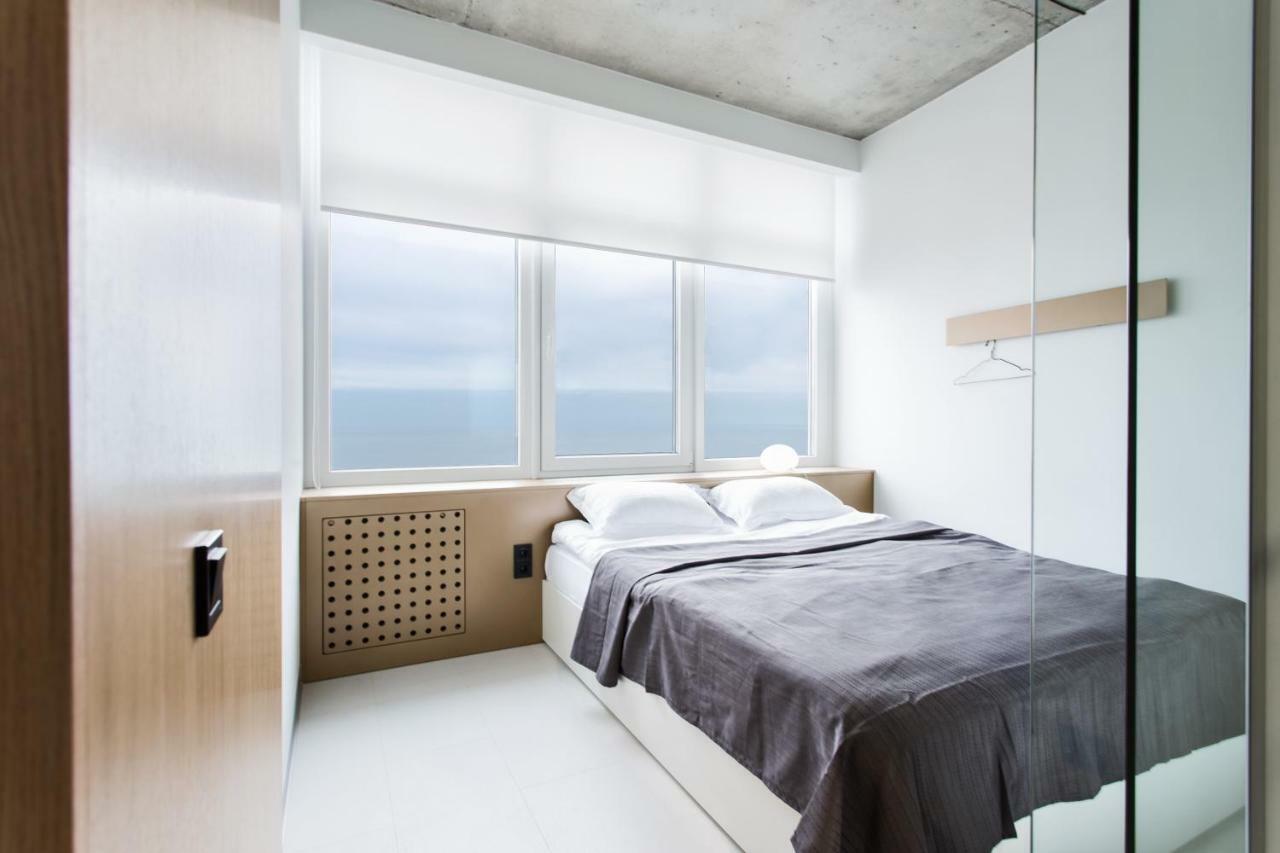 Sea & Sky Apartment *